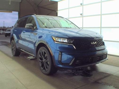 2022 Kia Sorento SX