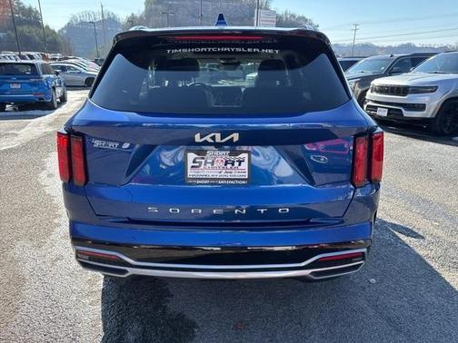 2022 Kia Sorento SX