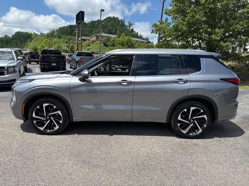2023 Mitsubishi Outlander
