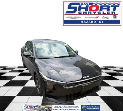 Aurora Black Pearl 2025 Kia K4