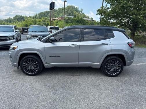 2023 Jeep Compass Altitude