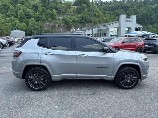 2023 Jeep Compass Altitude