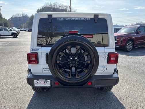 2025 Jeep Wrangler 4xe Sahara