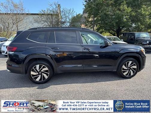 2025 Volkswagen Atlas 2.0T SE