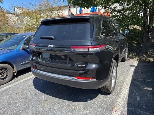 2025 Jeep Grand Cherokee Laredo X
