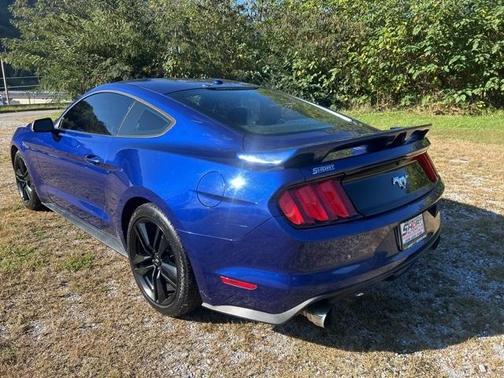 2015 Ford Mustang EcoBoost Premium