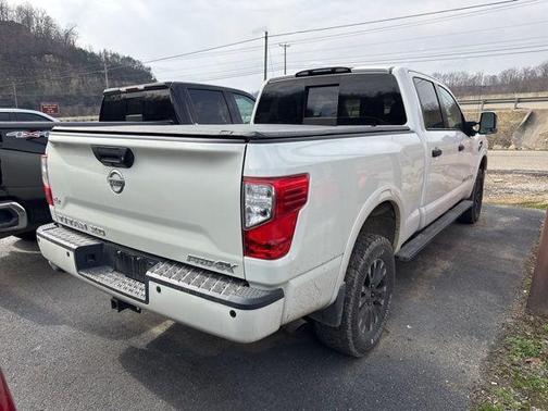 2017 Nissan Titan XD PRO-4X