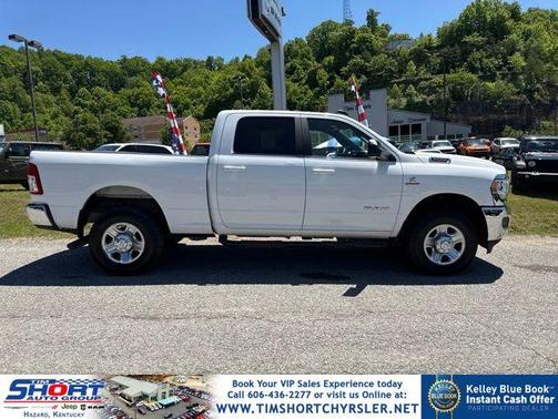 Bright White Clearcoat 2021 RAM 2500 Big Horn