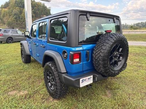 2025 Jeep Wrangler Sport