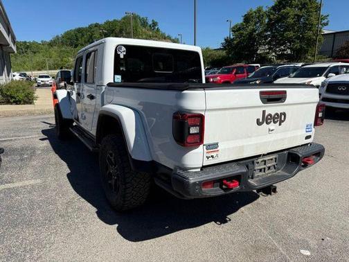 Bright White Clearcoat 2020 Jeep Gladiator Rubicon