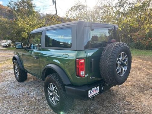 2025 Ford Bronco Base