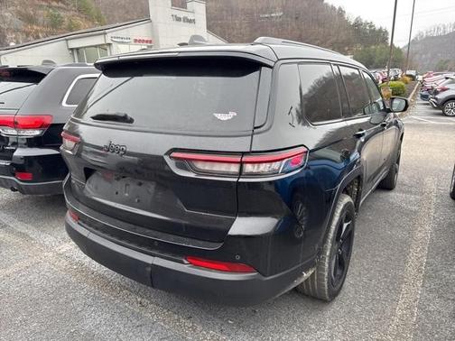 2021 Jeep Grand Cherokee L Laredo