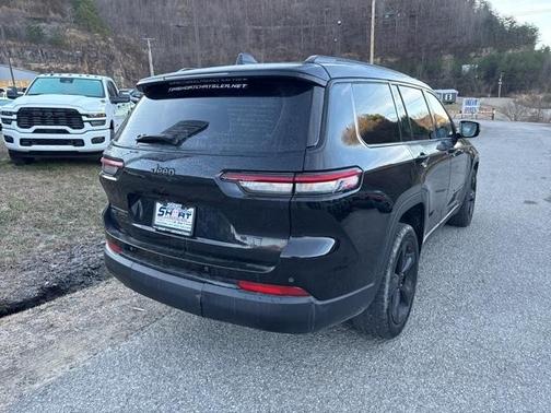 2021 Jeep Grand Cherokee L Laredo