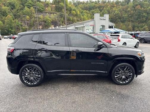 2023 Jeep Compass Altitude