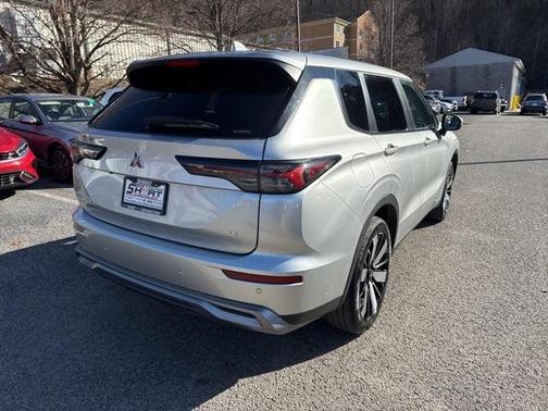2025 Mitsubishi Outlander 
