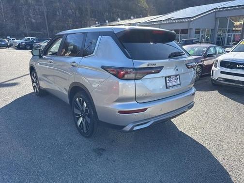 2025 Mitsubishi Outlander 