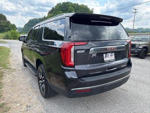 Titanium Rush Metallic 2024 GMC Yukon XL AT4