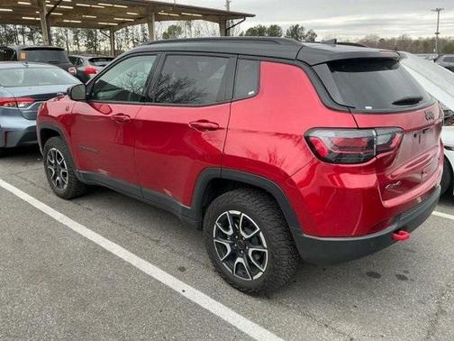 2025 Jeep Compass Trailhawk