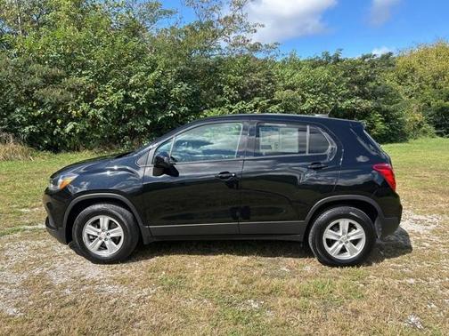 2022 Chevrolet Trax LS