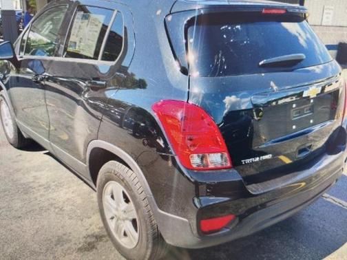 2022 Chevrolet Trax LS