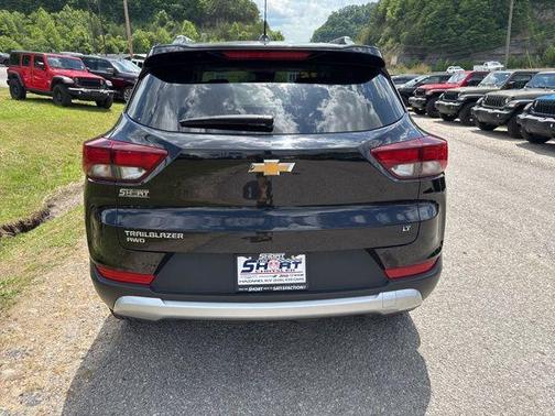 Mosaic Black Metallic 2025 Chevrolet Trailblazer LT