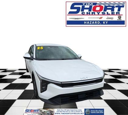 Snow White Pearl 2025 Kia K4