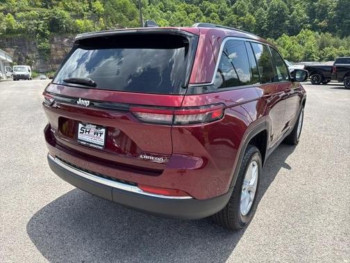 2025 Jeep Grand Cherokee Laredo X