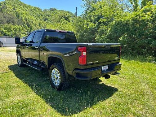 Black 2022 Chevrolet Silverado 3500 High Country