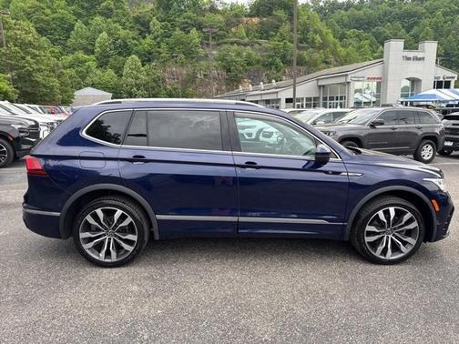 2022 Volkswagen Tiguan 2.0T SEL R-Line