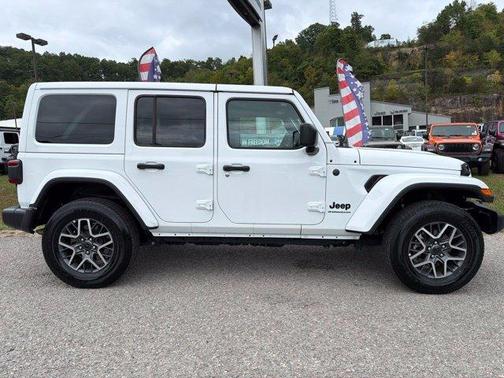 Bright White Clearcoat 2026 Jeep Wrangler Sahara