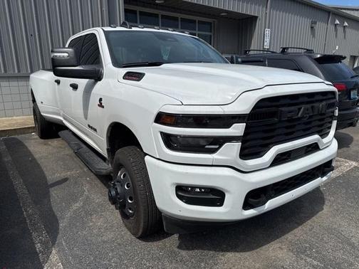 2025 RAM 3500 Big Horn