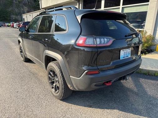 2022 Jeep Cherokee Trailhawk