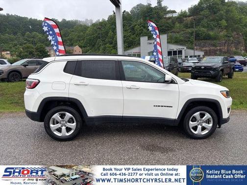 White Clearcoat 2019 Jeep Compass Latitude