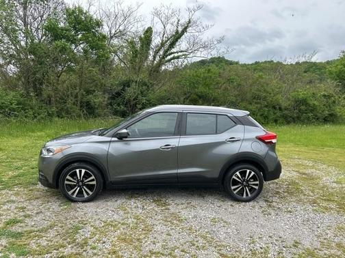 2019 Nissan Kicks SV