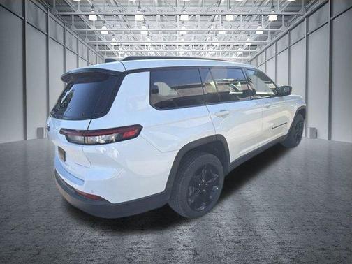 Bright White Clearcoat 2025 Jeep Grand Cherokee L Laredo