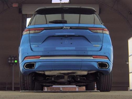 2022 Jeep Grand Cherokee 4xe Summit