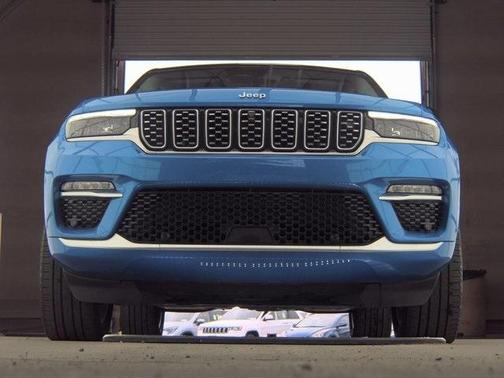 2022 Jeep Grand Cherokee 4xe Summit