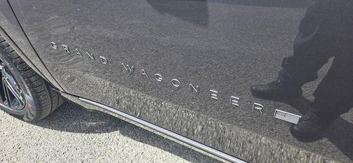 Metallic 2026 Jeep Grand Wagoneer Limited Reserve