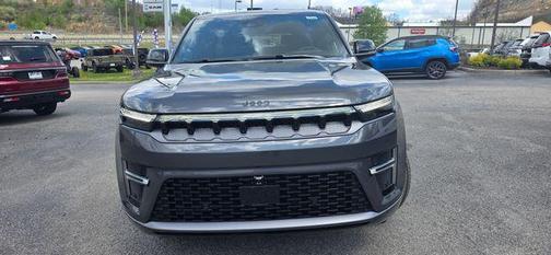Metallic 2026 Jeep Grand Wagoneer Limited Reserve