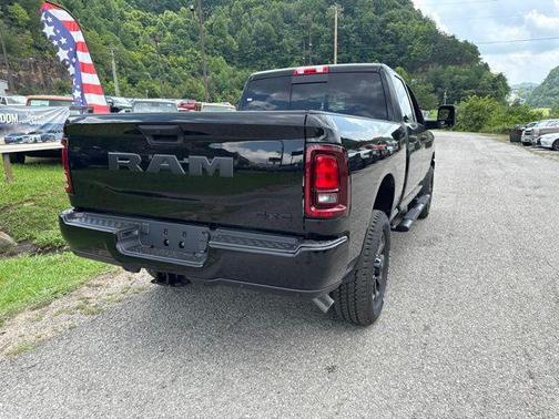 Diamond Black 2026 RAM 2500 Tradesman