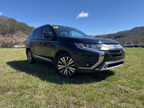 2019 Mitsubishi Outlander 