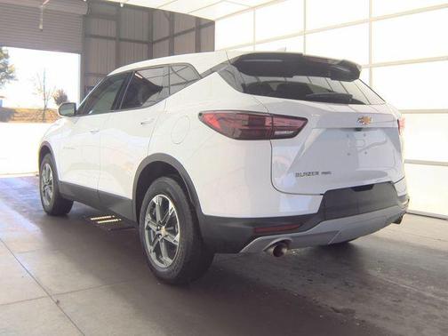 Summit White 2025 Chevrolet Blazer LT