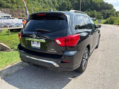 Magnetic Black Pearl 2020 Nissan Pathfinder Platinum