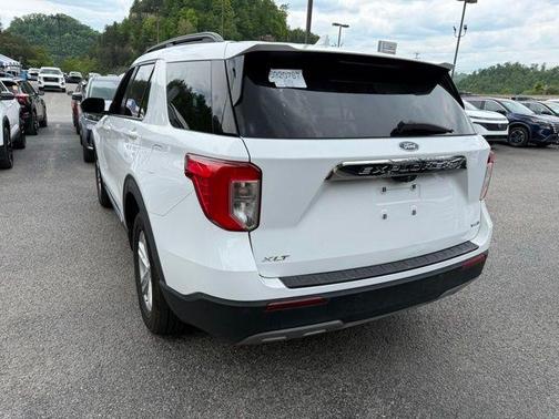 Oxford White 2020 Ford Explorer XLT