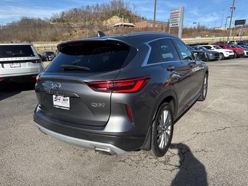2025 INFINITI QX50 Luxe