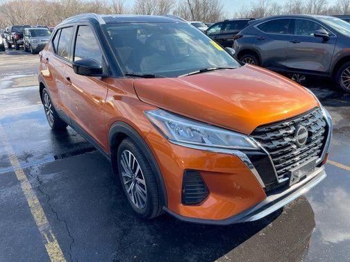 2023 Nissan Kicks SV