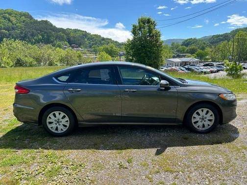 2019 Ford Fusion S