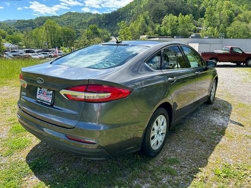 2019 Ford Fusion S