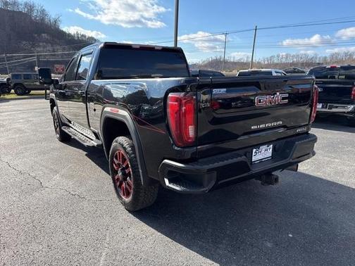 2022 GMC Sierra 2500 AT4
