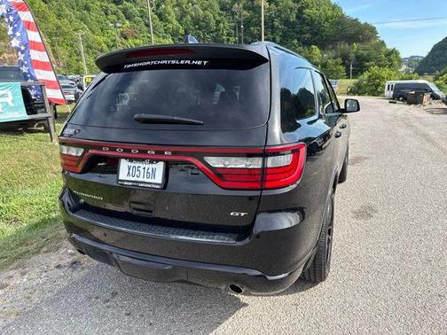 DB Black Crystal Clearcoat 2026 Dodge Durango GT